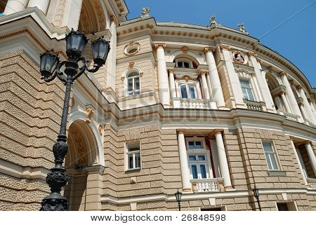 architectural details, street lamp and an old house