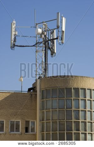 Huokoisella antenni