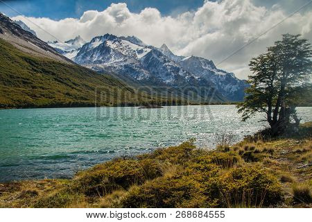Laguna Madre E Hija Lake In National Park Los Glaciares, Patagonia, Argentina