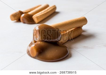 Turkish Tahin Pekmez / Tahini And Molasses With Salty Pretzel Stick Crackers
