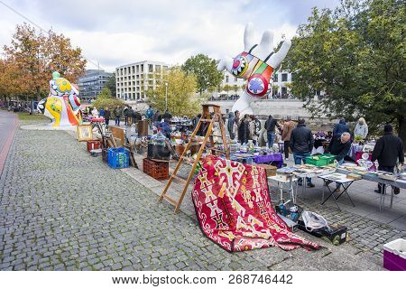 Hanover, Germany - October 27, 2018: Nanas Sculptures In Hanover Germany. Sculptures Were Made By Ni