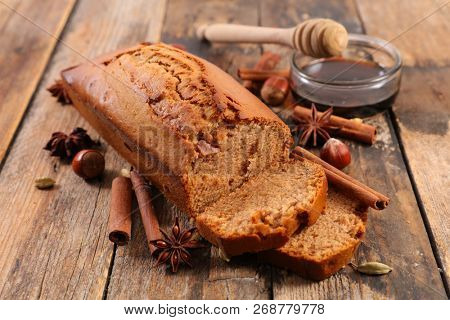 gingerbread cake and spices
