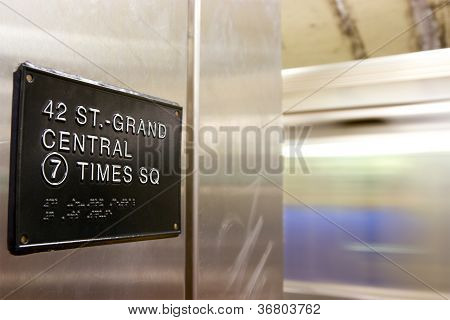 สถานีรถไฟใต้ดินเซนต์ 42, Nyc