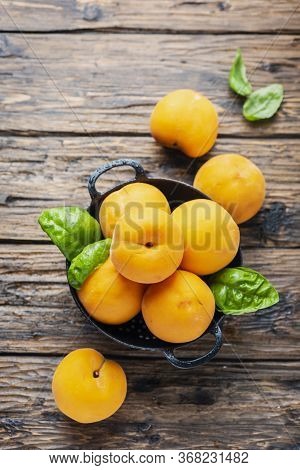 Italian Yellow Peaches Percoca