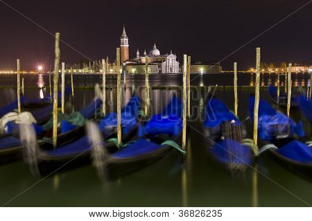 San Giorgio Maggiore gece