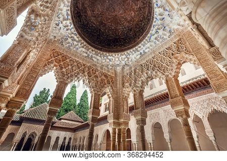 Granada, Spain: Collumns Of Medieval Architecture Landmark, The 4th Century Palace Alhambra On Novem
