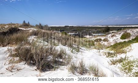 An image of white dune sand scenery western Australia
