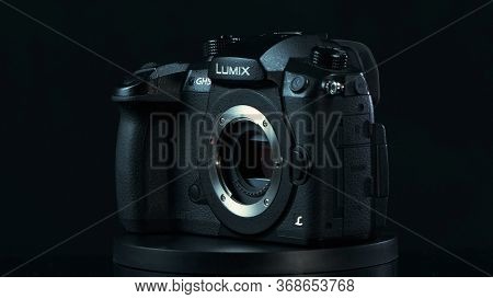 Tomsk, Russia - May 28, 2020: Panasonic Lumix Dmc-gh5 Camera Standing On A Black Turntable Without A