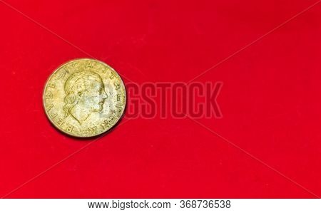 Italian 200 Lire Coin.back Side Of Old Used Two Hundred Italian Lire, 1983. Vintage Bronze Coin Isol