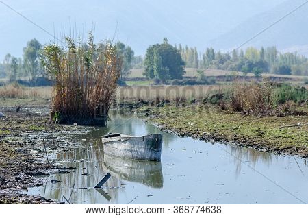 Eber Lake,afyon In Turkey.eber Lake Is The 11th Biggest Lake Of Turkey But It Started To Dry Due To 