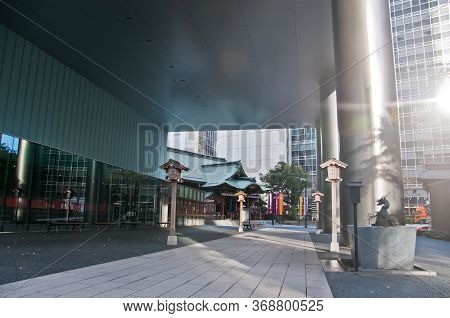 Tokyo, Japan - December 1, 2018: Toranomon Kotohiragu Shrine At Minato District, Which Is One Of The