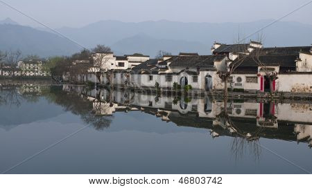 Čínské starobylé město - Hongcun