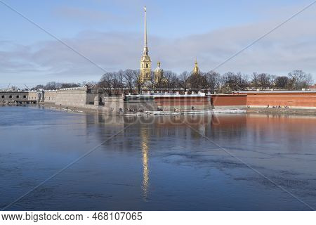 Saint Petersburg, Russia - April 03, 2022: April Day At The Peter And Paul Fortress
