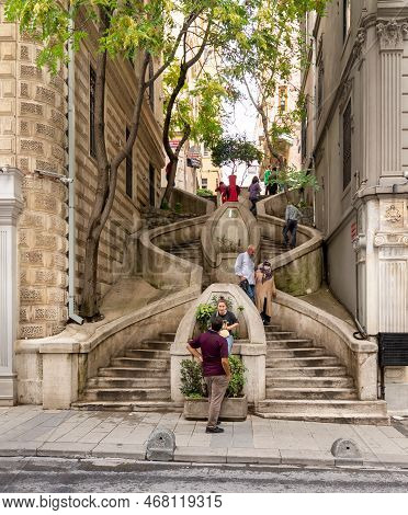 Istanbul, Turkey - August 25, 2022: Kamondo Stairs, A Famous Pedestrian Stairway Leading To Galata T