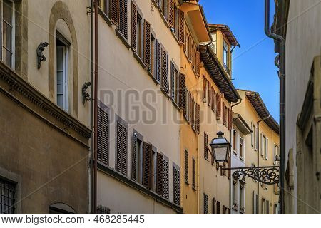 Gothic Buildings On A Narrow Street In Centro Storico Of Florence, Italy