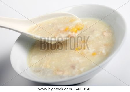 Kylling og sukkermajs suppe