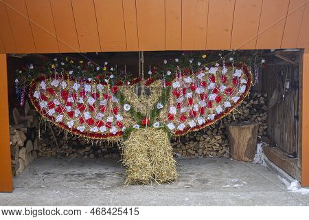 Krasnoilsk, Ukraine - 13 Jan 2017: A Unique Costume Of A Romanian Bear For The Celebration Of Malank