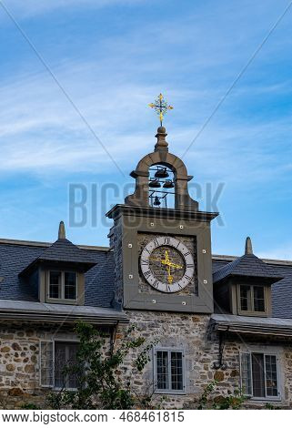 The Saint-sulpice Seminary, French: Vieux Seminaire De Saint-sulpice, Is A Building In Montreal, Que
