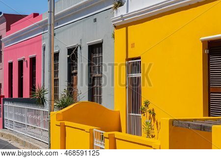 Cape Town, South Africa, December 29, 2022: Bo-kaap Is A District Of Cape Town In The Western Cape P