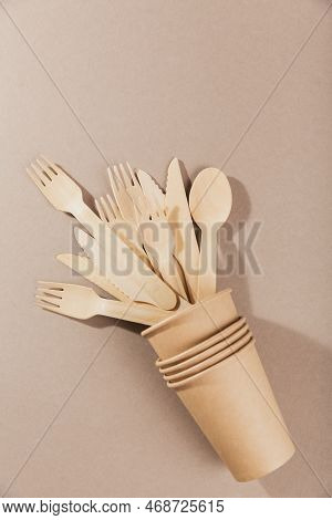 Disposable Tableware From Natural Materials, Wooden Spoon, Fork, Knife. Biodegradable Plate, Compost
