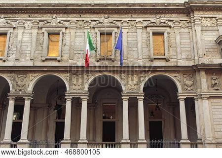 Millan, Italy 16th-century Palazzo Dei Giureconsulti - Also Known As Palazzo Affari Historical Build