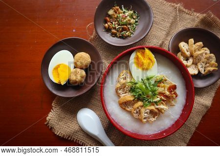 Congee Porridge With Chicken Slice, Tofu, Egg. Congee Porridge From Hong Kong. Chinese Food