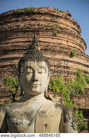 Thailand Ayutthaya Wat Yai Chai Mongkon