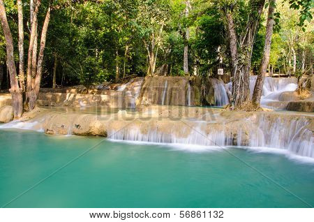 Tad Kwang Sri Waterfall , Luang Prabang Province, Loa.