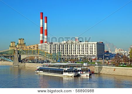 Moscow - May 07: Radisson Slavyanskaya Hotel On The Moskva River Embankment On May 07, 2013 In Mosco