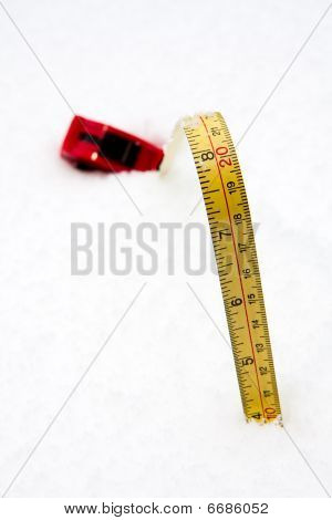 สิบหน่วยเซนติเมตรของหิมะ