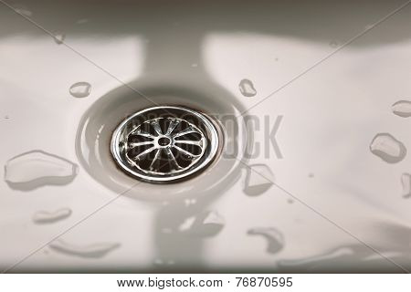 Modern water sink hole