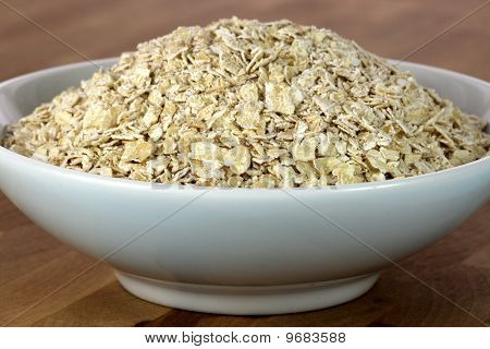 Flakes ข้าวโอ๊ตในชาม