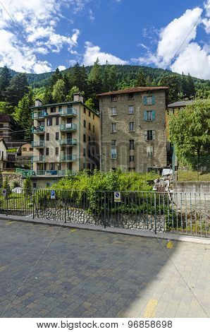 Italian Alpine urban commune of Ponte di Legno