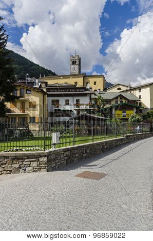 Italian Alpine urban commune of Ponte di Legno