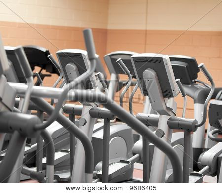 Næroptagelse af løbebånd i et fitnesscenter