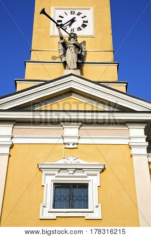 In Cislago Old Abstract    Italy   The   Wall  And Church   Trumpet Angel