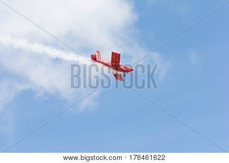 Rob Harrison The Tumbling Bear Is Flying An A Zlin 142