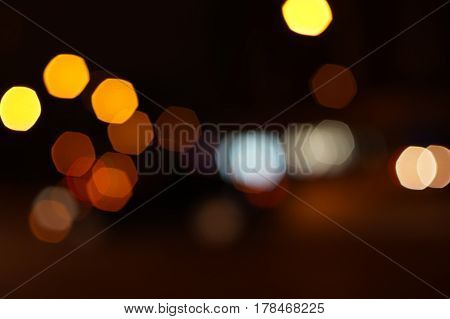 Quién dice que por la noche no hay colores
Somebody says that there are no colors at night