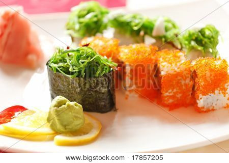 Sushi sul tavolo