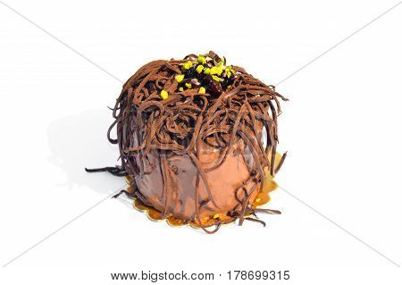 Prepared for special occasions, delicious and beautiful cake