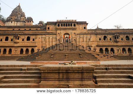 Temple Palace Of Maheshwar