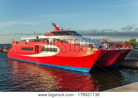 Red Cool Sea Speedboat