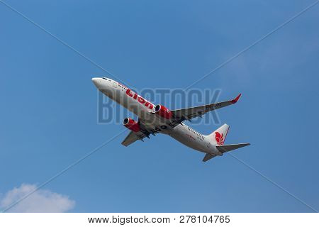 Bangkok, Thailand -january 12, 2019: Thai Lion Air Boeing 737-9gp(er)(wl) - Ltu Of Thai Lion Air Dep