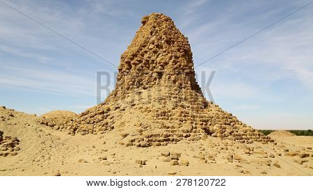 The   Antique Pyramids Of The Black Pharaohs