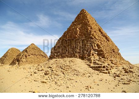The   Antique Pyramids Of The Black Pharaohs