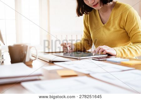 Web Designer, Ux Ui Designer Design User Interface Of Mobile Phone Application. Creative Planning Ap