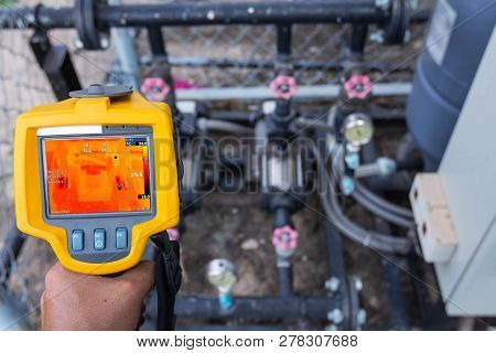 Thermoscan(thermal Image Camera), Industrial Equipment Used For Checking The Internal Temperature Of