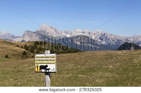Compaccio Compatsch, Italy On September 12. View Of The Landscape On September 12, 2018 In Compaccio
