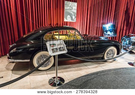 Amman, Jordan, December 07, 2018 : Aston Martin Db2 Vantage - 1952 At The Exhibition In The King Abd