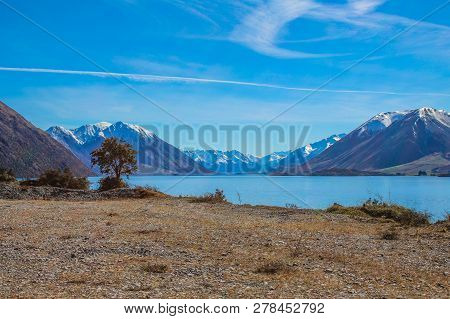 Lake Coleridge In Canterbury, South Island, New Zealand